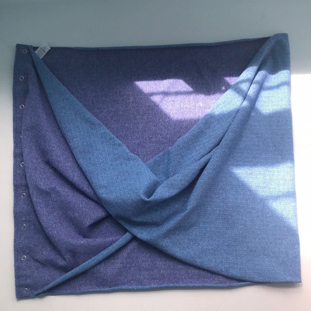 Reversible Ivivva Running Scarf/Wrap!